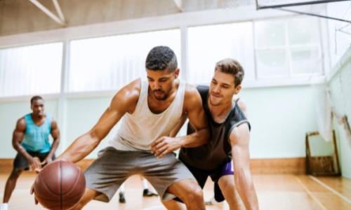 men playing basketball