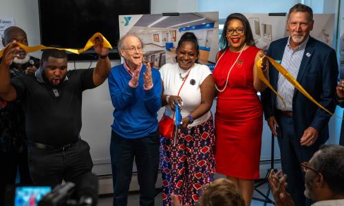 Y-Haven ribbon cutting