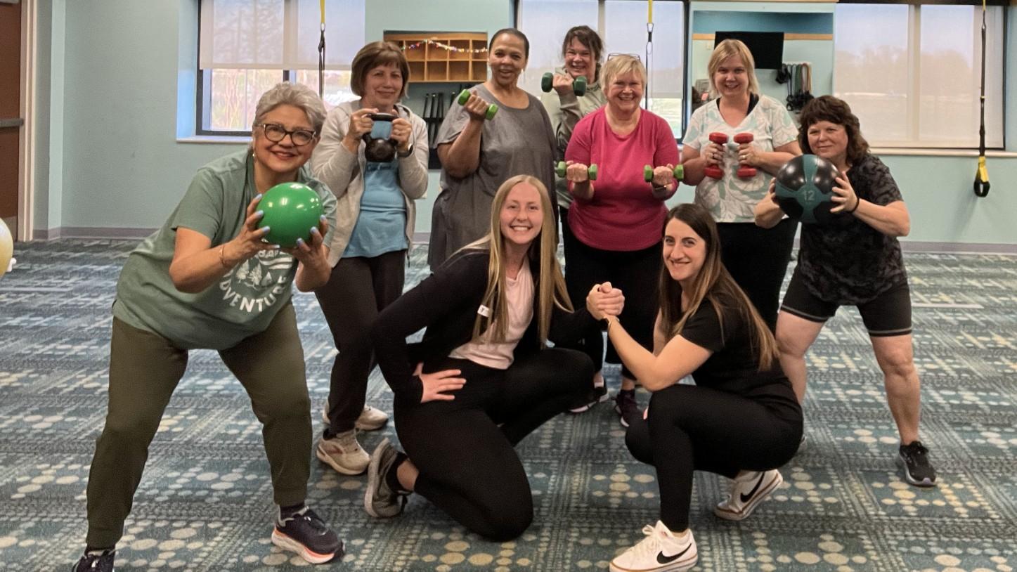 Move 2 Lose group photo Spring 2025